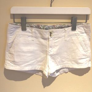 EUC AEO White Shorts
